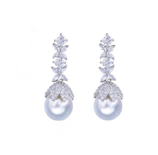 Mia Leaf Pearl Drop Earrings