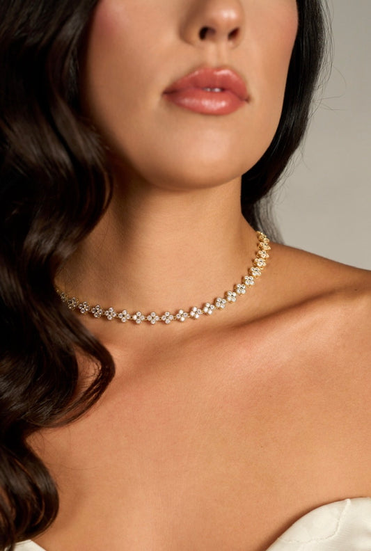 Nari Clover Choker